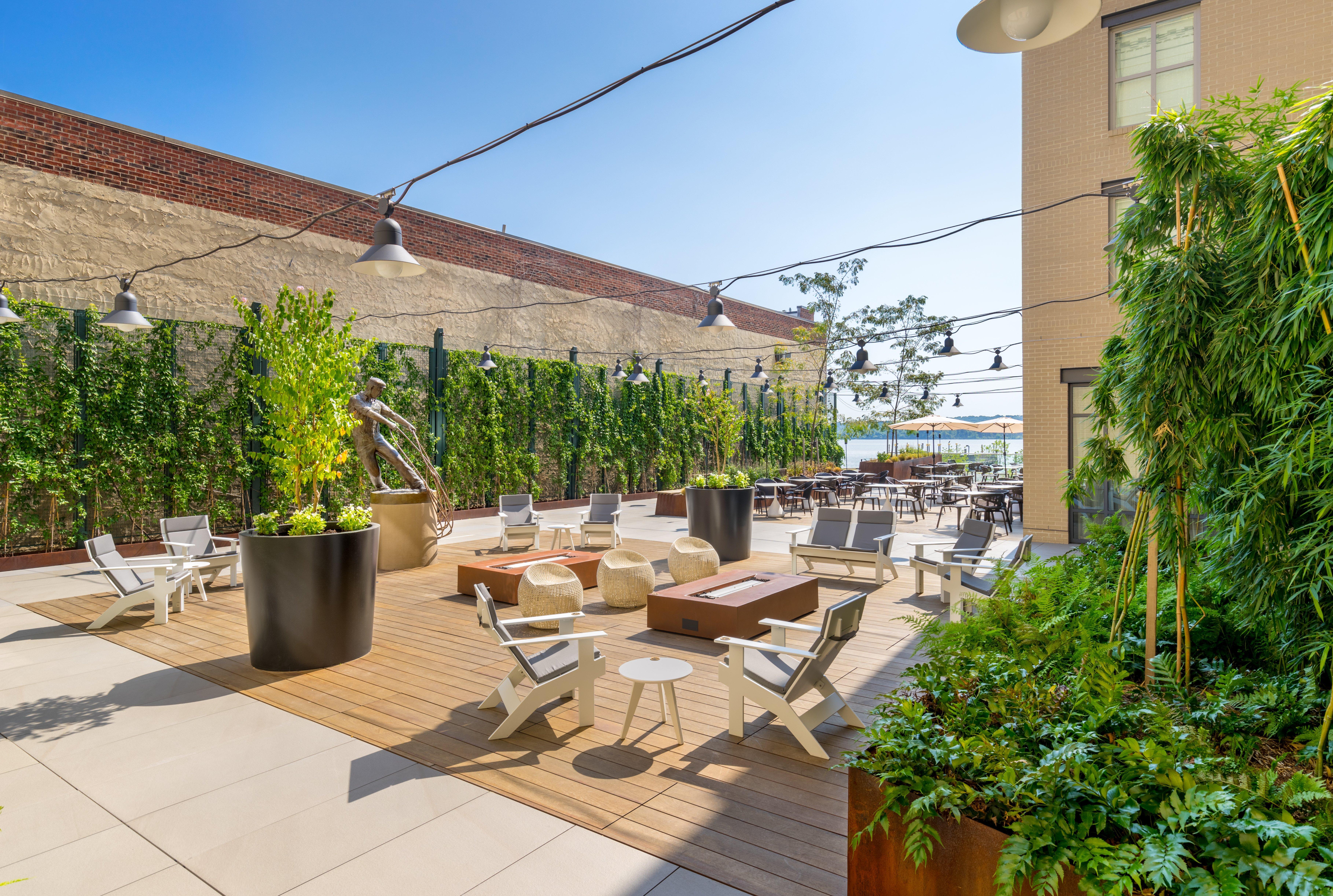 Hotel Indigo Old Town Alexandria By Ihg Экстерьер фото